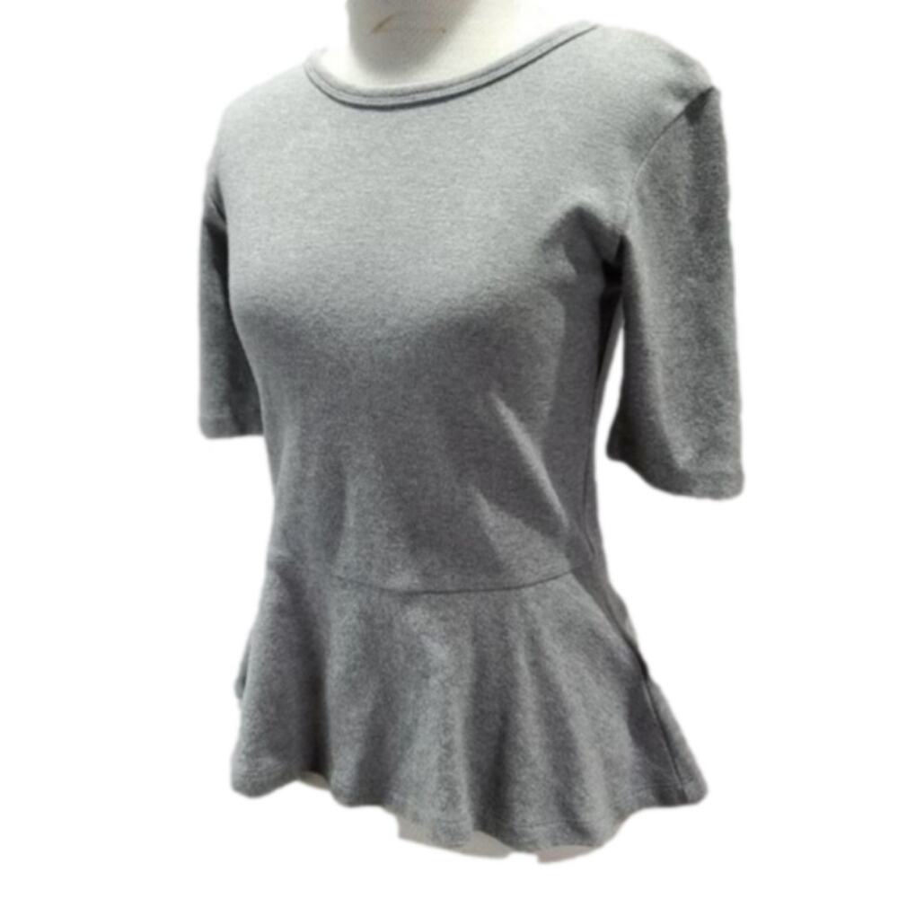 Gap Gray fitted blouse with flare bottom hem